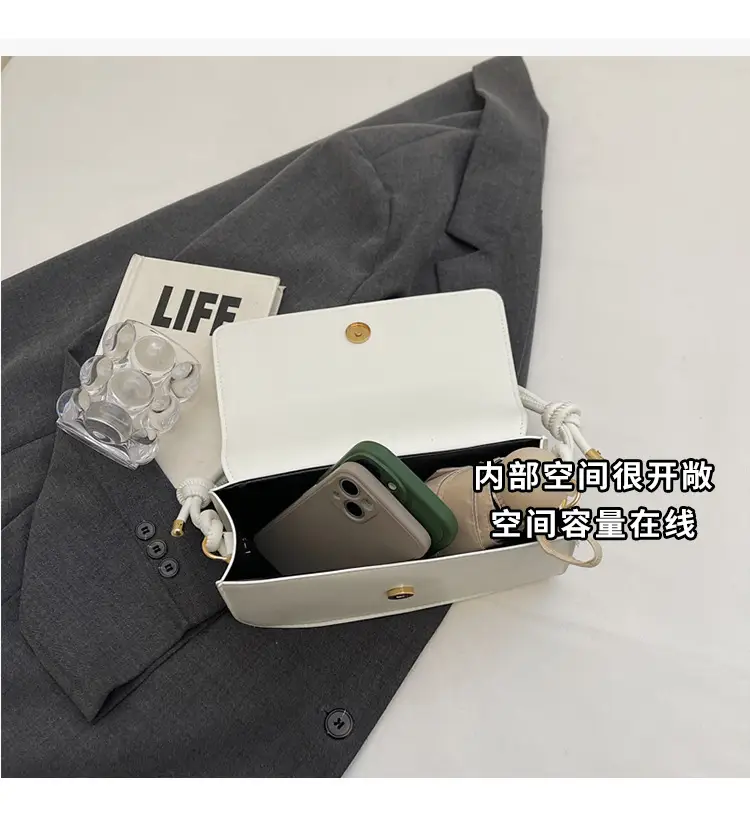 Minimalist Armpit Bag for Women 2025 New Spring Elegant Commuter Shoulder Bag Fashion Letter Tassel Handbag — feature 8