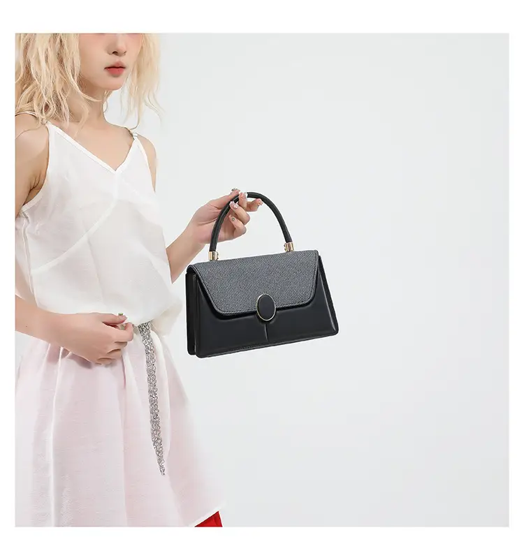 Women's Contrast Color Shoulder Bags 2025 Spring — feature 12