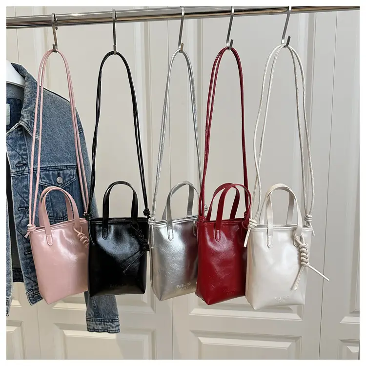 White Korean Style Mobile Phone Bag for Women — feature 24