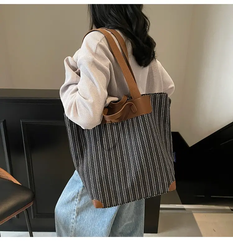 Women Striped Canvas Shoulder Bag 2025 Casual Commuter — feature 18