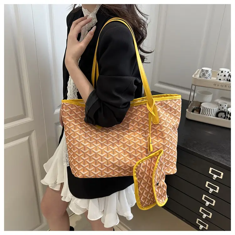 Black New One-shoulder Large Capacity Handbag Women 2025 — feature 9
