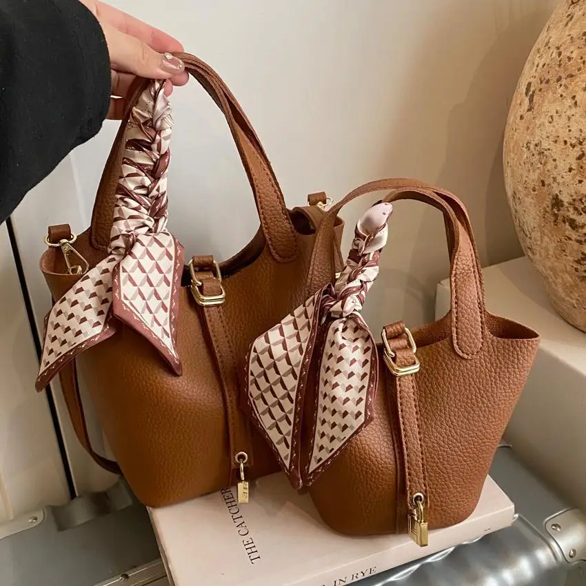 Korean Style Crossbody Bag 2025 New Niche Design - Image 15