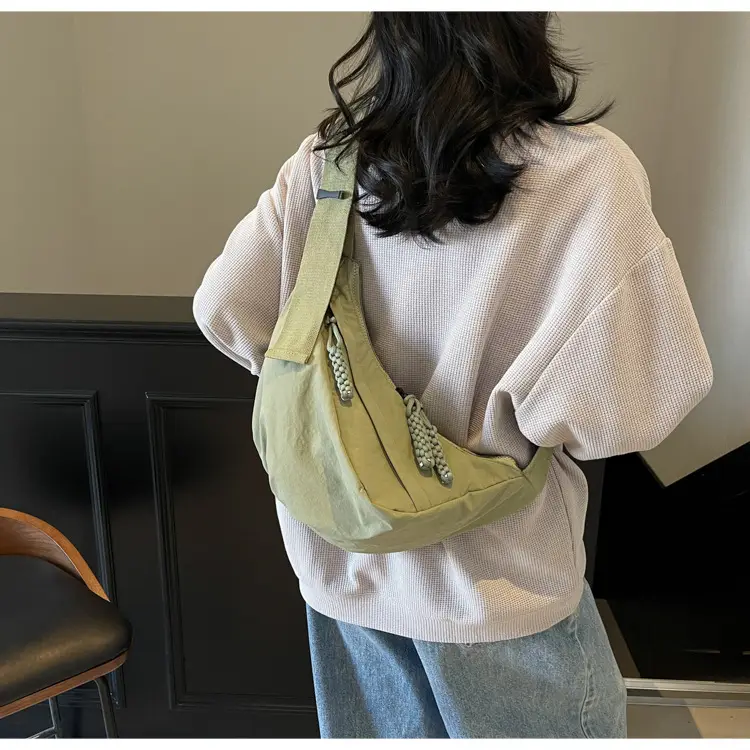 Women's Green Crossbody Bag Large Capacity 2025 — feature 12