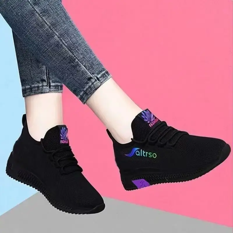 Old Beijing Cloth Shoes Non-Slip Soft-Soled Sports Shoes Black Running Shoes Non-Slip Soft-Soled Mother's Shoes Work Shoes for Women — feature 2