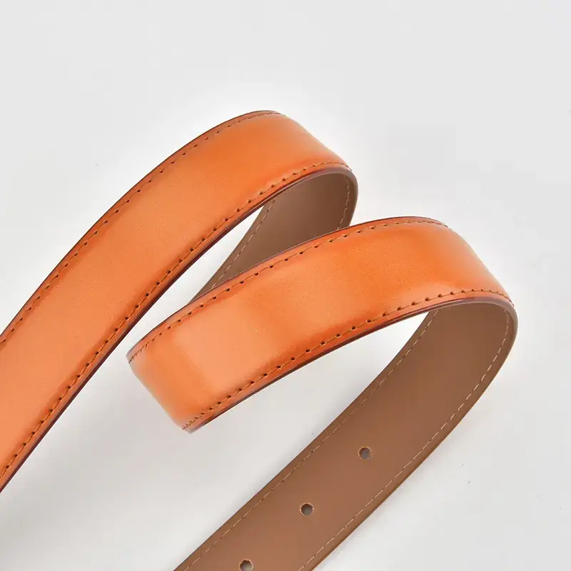Red Letter C Buckle Women's Genuine Leather Belt - Image 14