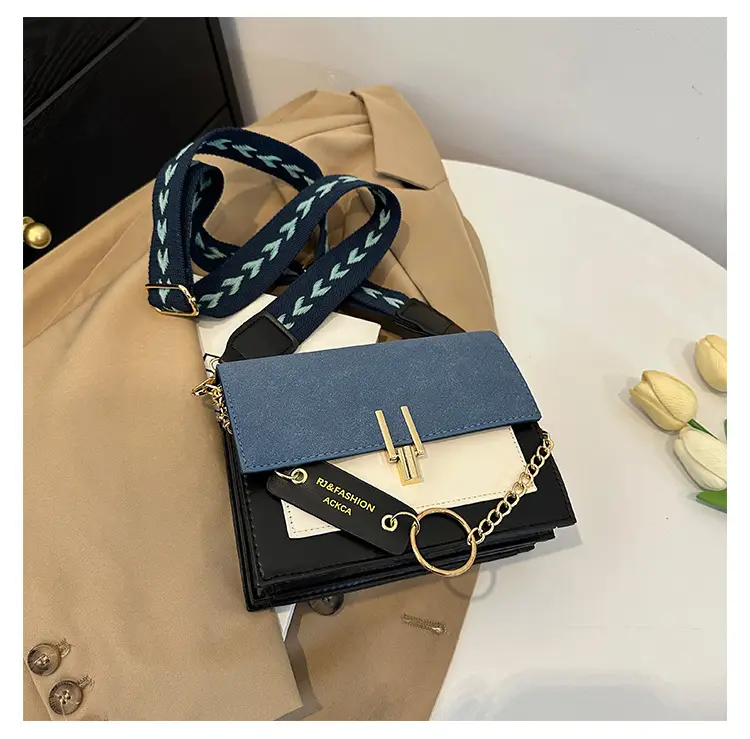 Korean Style Brown Crossbody Bag with Chain Strap — feature 19