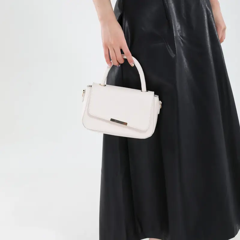 Green Square Shoulder Bag for Women 2025 - Image 9