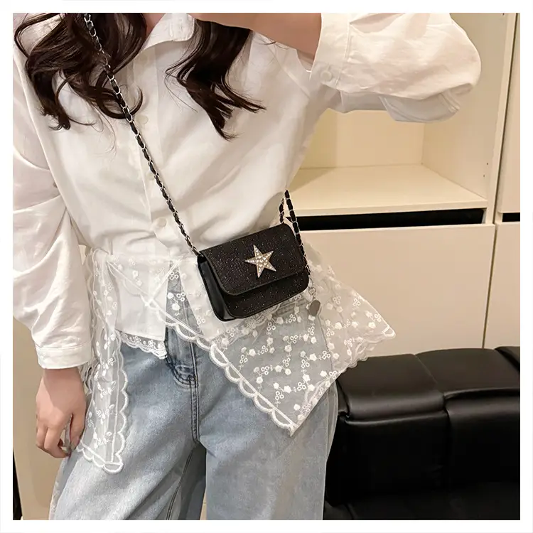 Silver Star Diamond Lattice Crossbody Bag — feature 13