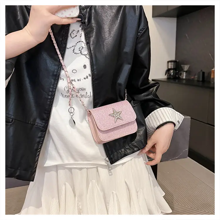 Silver Star Diamond Lattice Crossbody Bag — feature 19