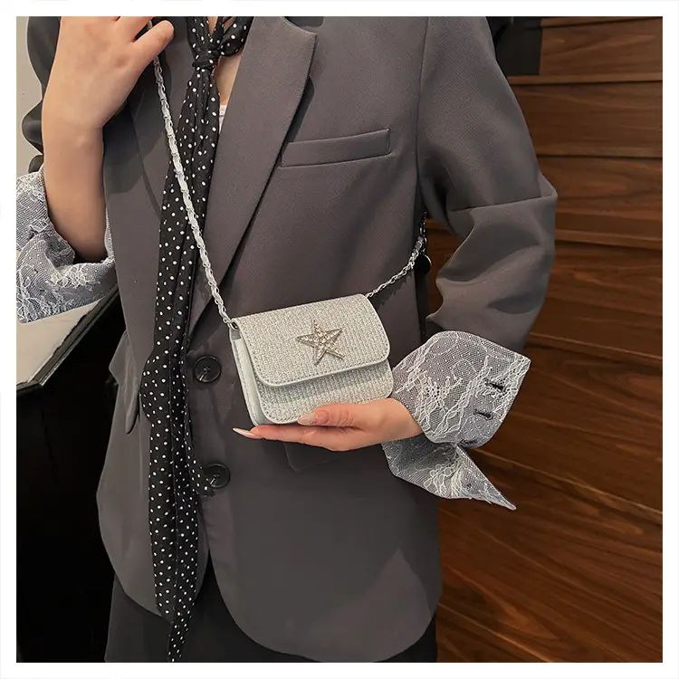 Silver Star Diamond Lattice Crossbody Bag — feature 21
