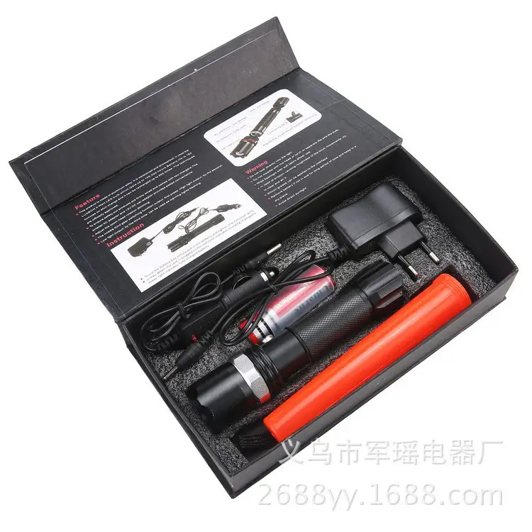 Rechargeable Aluminum Flashlight Three-Speed Zoom — feature 17