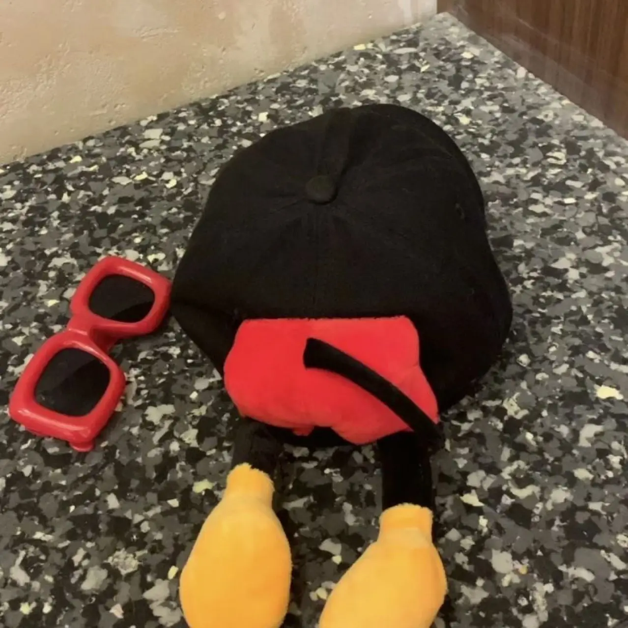 Mickey Mouse Tail Cap with Red Bow Sunshade - Image 4