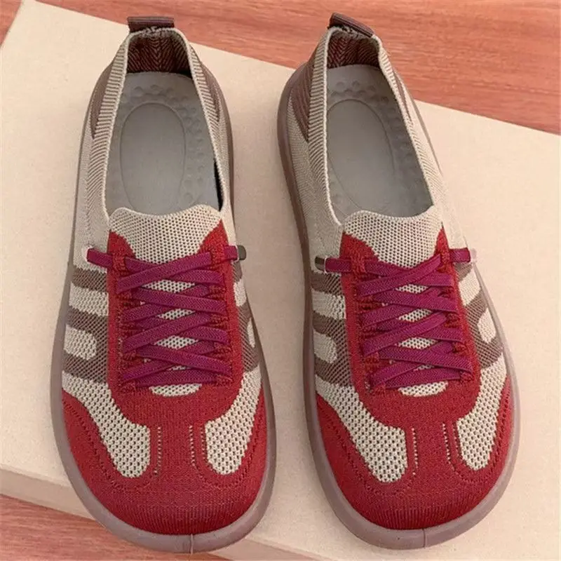 Spring and Autumn New Flying Woven Breathable Old Beijing Cloth Shoes Women's Shoes Mesh Casual Sports Soft Sole Wear-resistant Non-slip Moms Shoes - Image 4