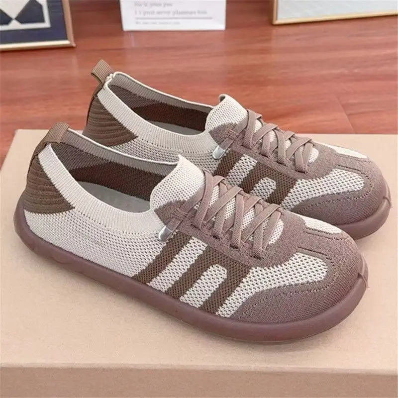 Spring and Autumn New Flying Woven Breathable Old Beijing Cloth Shoes Women's Shoes Mesh Casual Sports Soft Sole Wear-resistant Non-slip Moms Shoes - Image 5