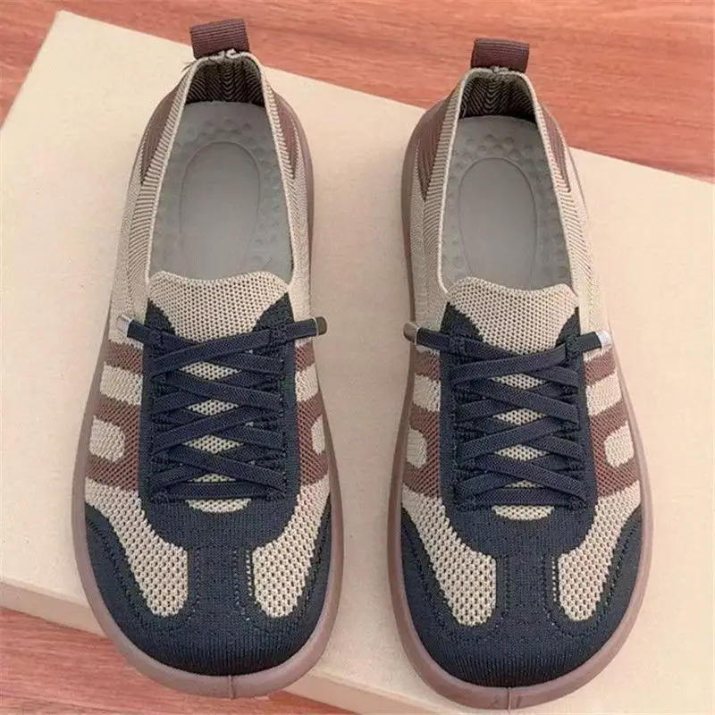 Spring and Autumn New Flying Woven Breathable Old Beijing Cloth Shoes Women's Shoes Mesh Casual Sports Soft Sole Wear-resistant Non-slip Moms Shoes - Image 6