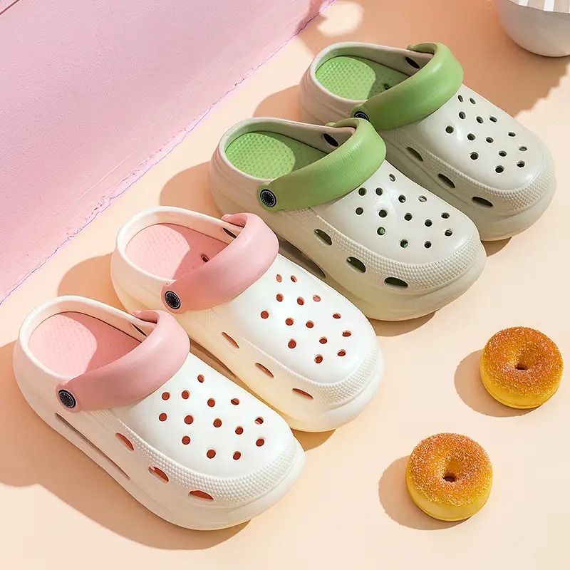 Adult Women's Thick-soled Hole Shoes Women's New Non-slip Beach Heightened Baotou Sandals Slippers Women's Summer Outer Wear