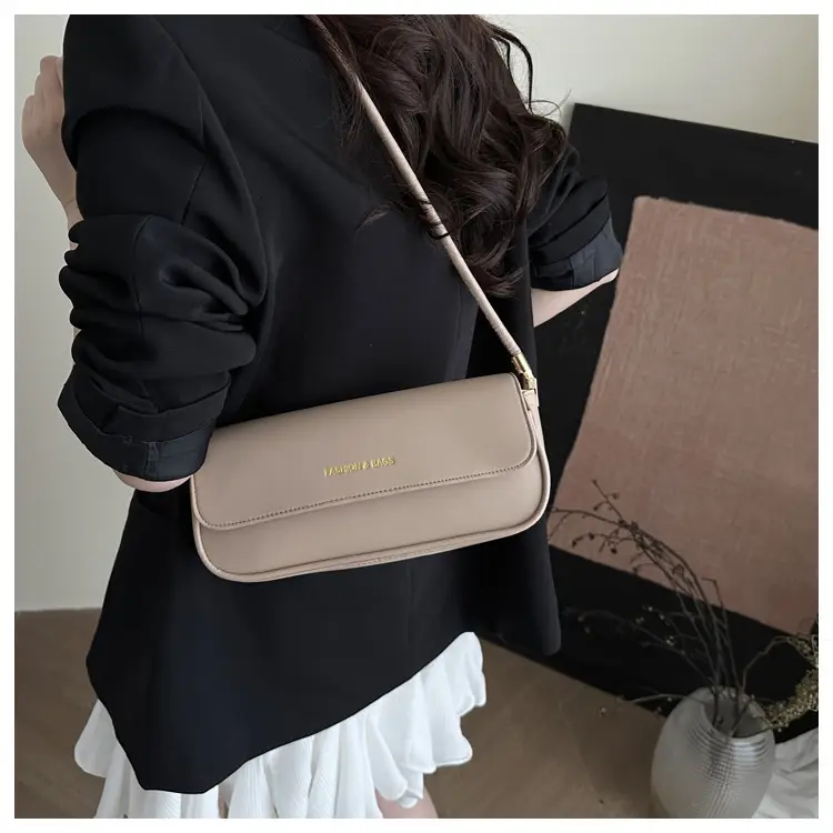Women's 2025 Spring Shoulder Bags Black Pink White Brown — feature 13