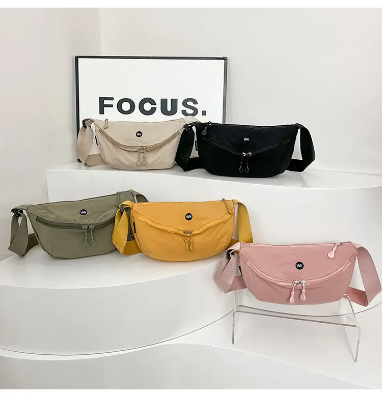 Women's Black Crossbody Bag 2025 Lightweight Wide Strap — feature 28