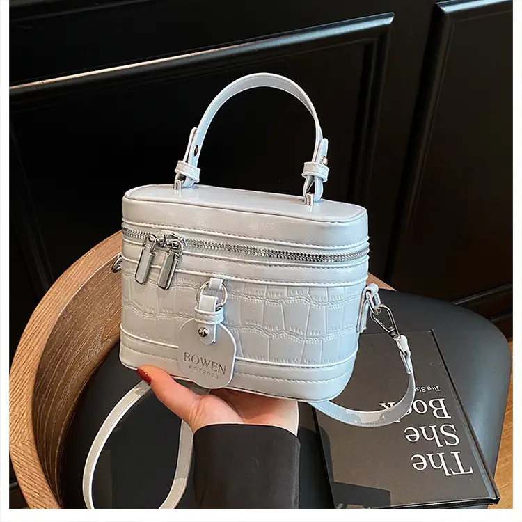 Chanel-Style Brown White Crossbody Bag for Women 2026 — feature 15
