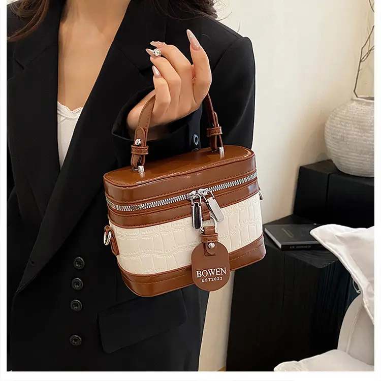Chanel-Style Brown White Crossbody Bag for Women 2026 — feature 33