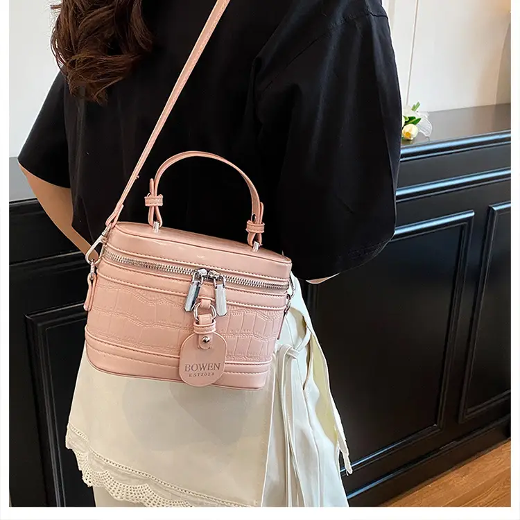 Chanel-Style Brown White Crossbody Bag for Women 2026 — feature 35