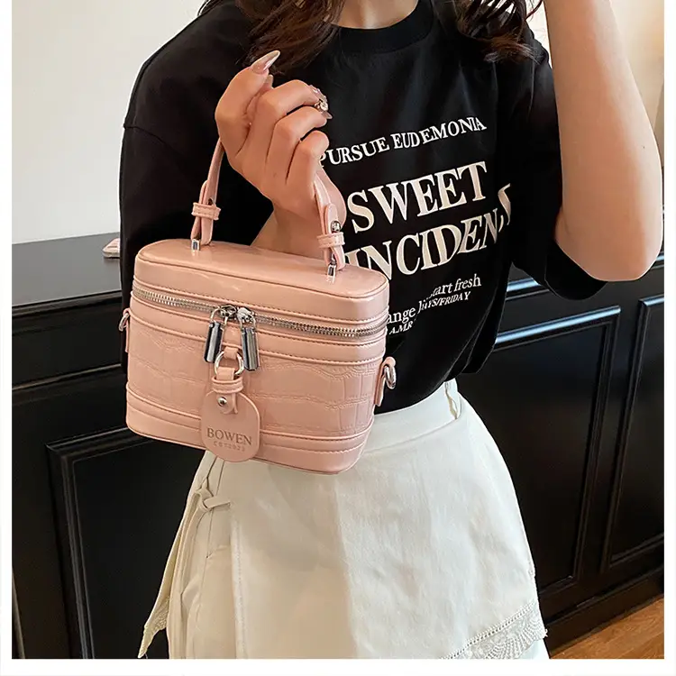 Chanel-Style Brown White Crossbody Bag for Women 2026 — feature 36