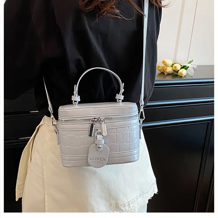 Chanel-Style Brown White Crossbody Bag for Women 2026 — feature 38