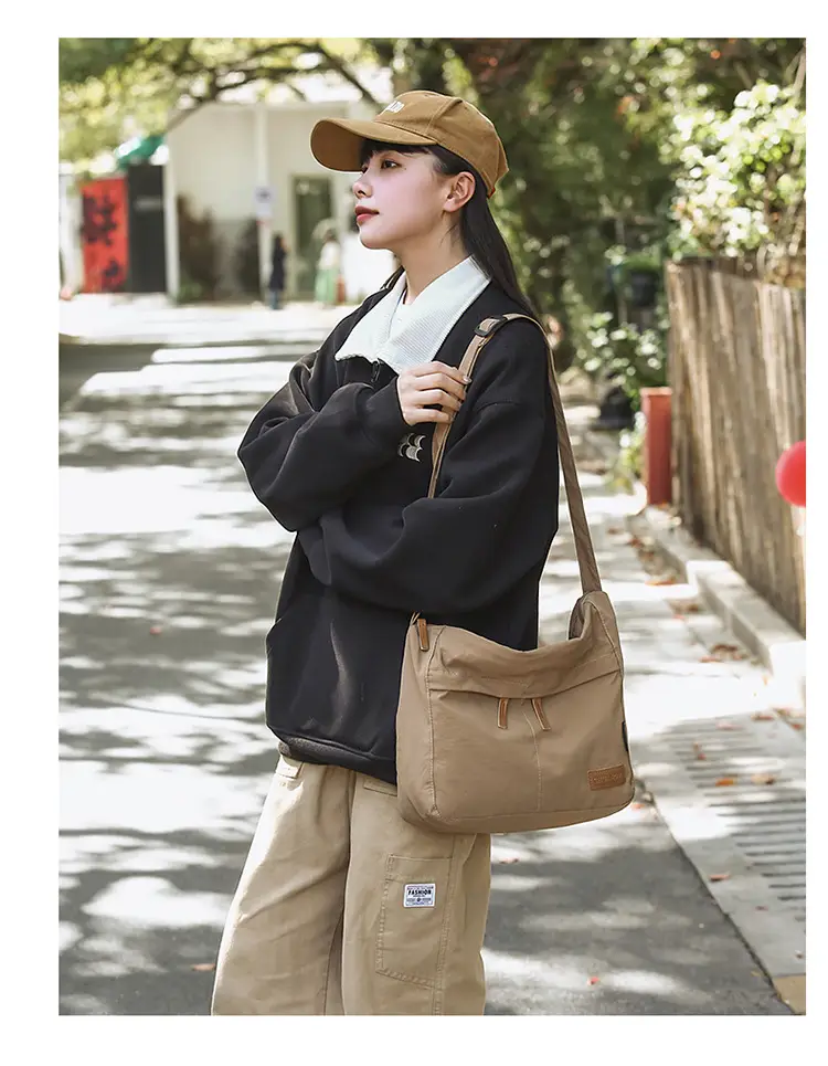 Japanese Style Crossbody Bag for Women Large Capacity Messenger Bag — feature 8