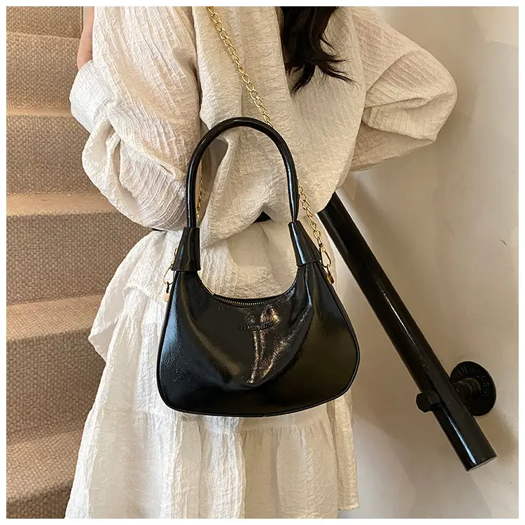 Silver Neoprene Shoulder Bag for Women 2025 — feature 10