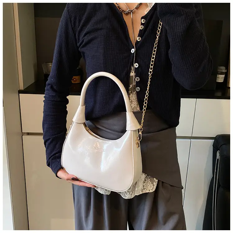 Silver Neoprene Shoulder Bag for Women 2025 — feature 17