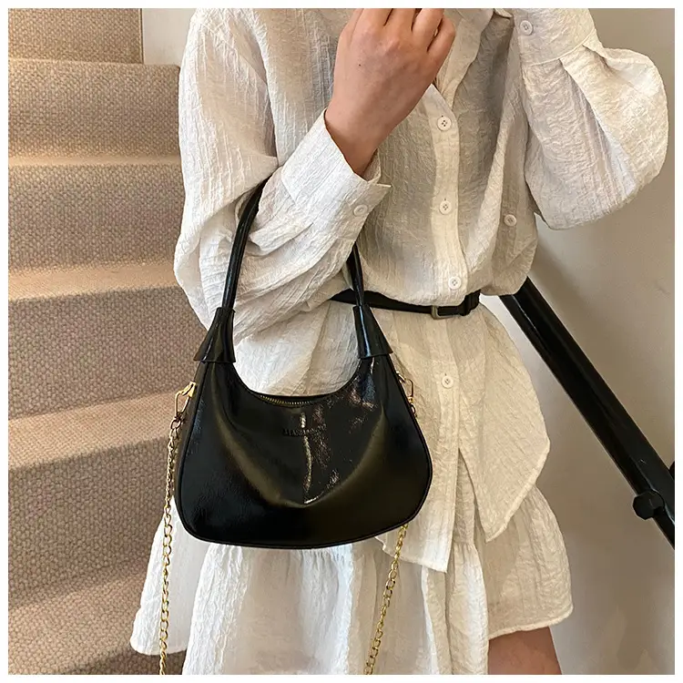 Silver Neoprene Shoulder Bag for Women 2025 — feature 9