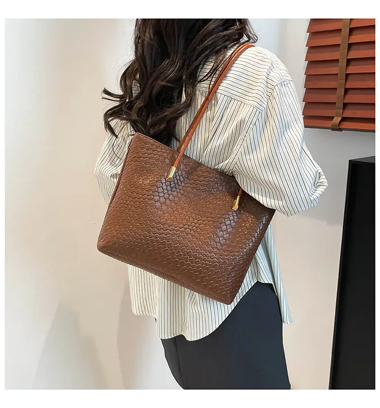Red Woven Women's Large Commuter Shoulder Bag — feature 22