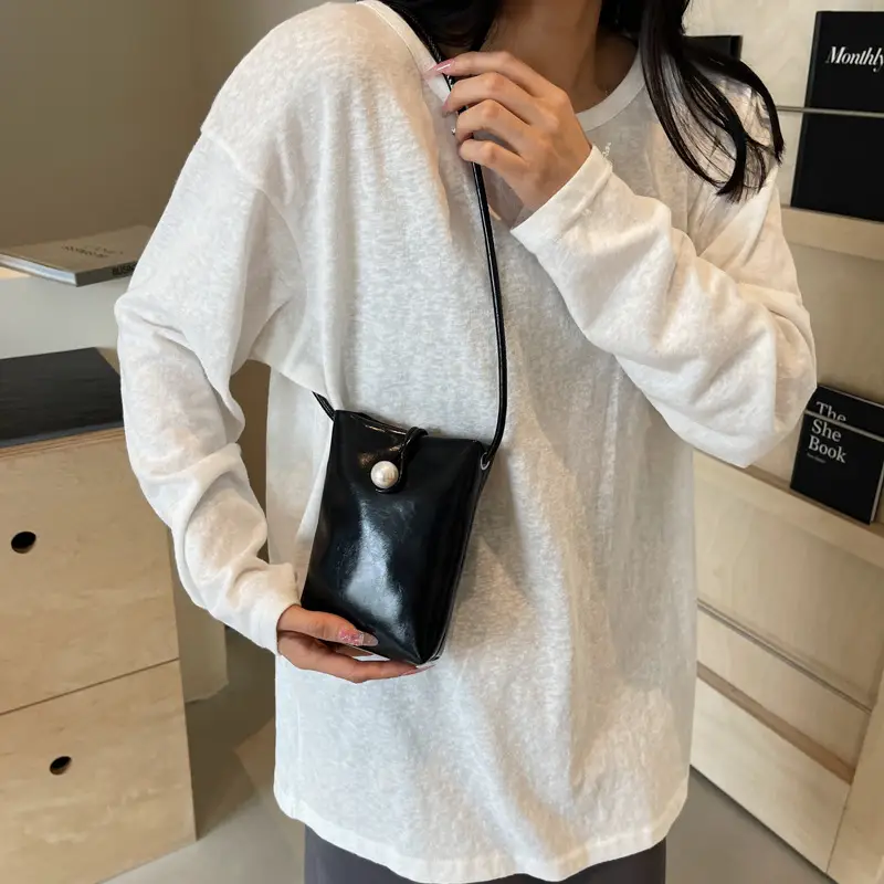 Red Mini Phone Bag for Women 2025