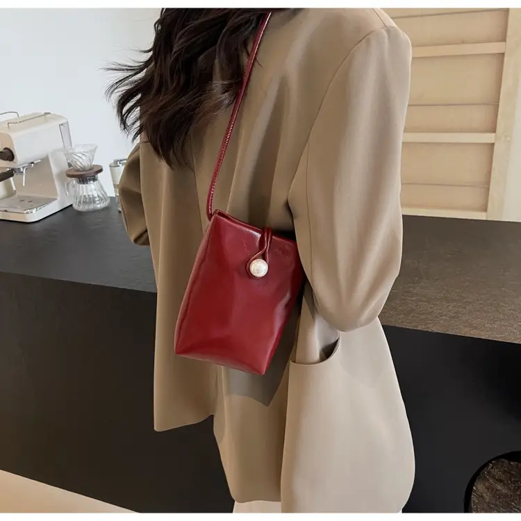 Red Mini Phone Bag for Women 2025 — feature 15