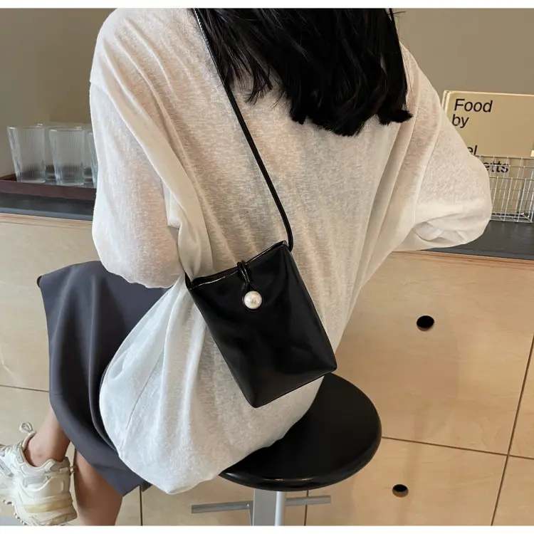 Red Mini Phone Bag for Women 2025 — feature 20