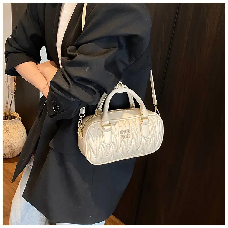 Red Pleated Handbag Women's Boston Bag Shoulder Crossbody — feature 26