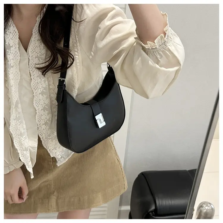 Elegant Small Handbag for Women 2025 Spring — feature 17