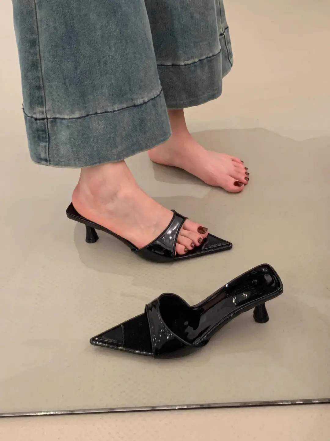 European and American 2026 Summer New Style Pointed Toe Stiletto High Heels for Women, Leopard Print Sexy Rhinestone High Heel Sandals — feature 3