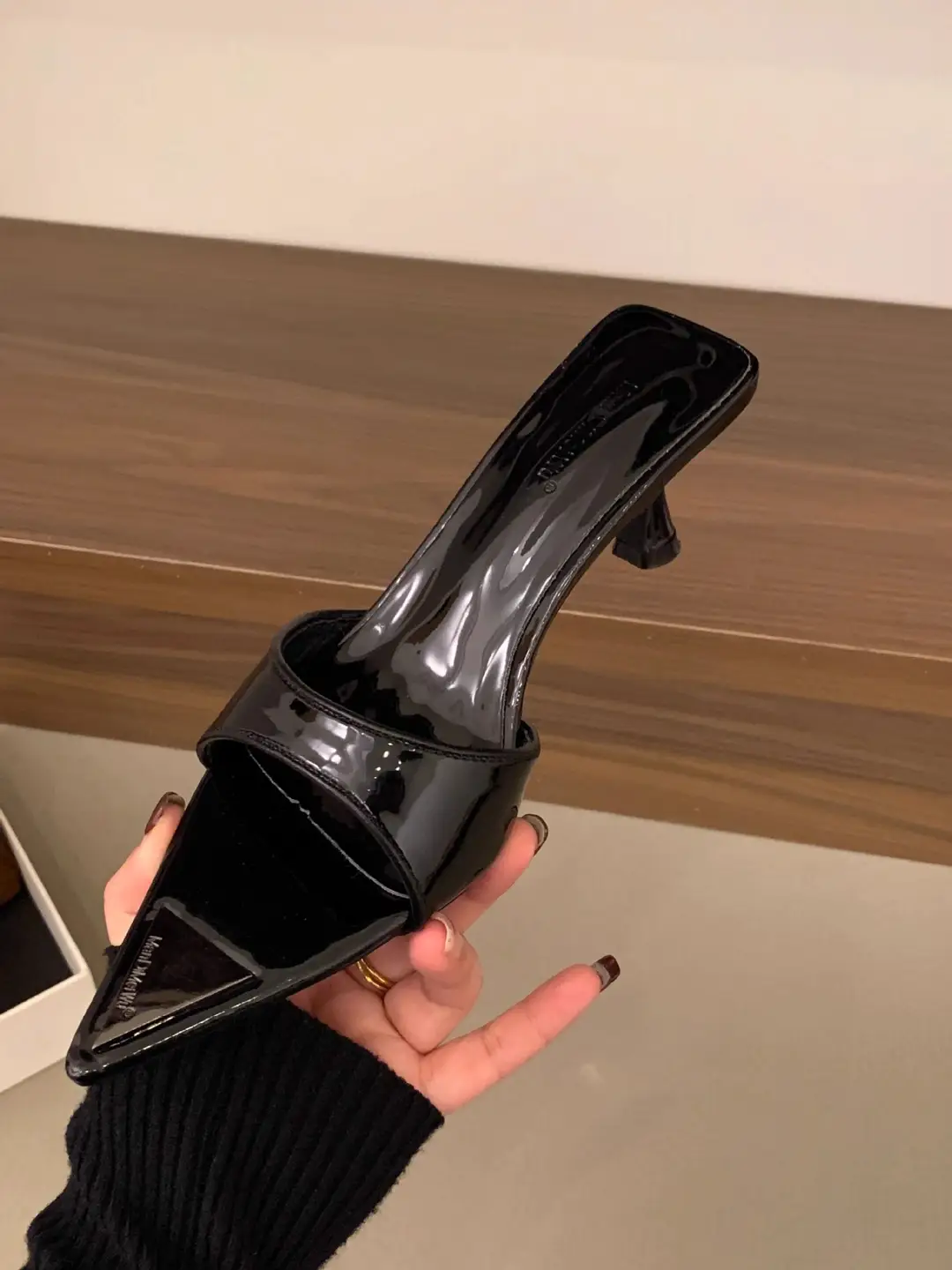 European and American 2026 Summer New Style Pointed Toe Stiletto High Heels for Women, Leopard Print Sexy Rhinestone High Heel Sandals — feature 9