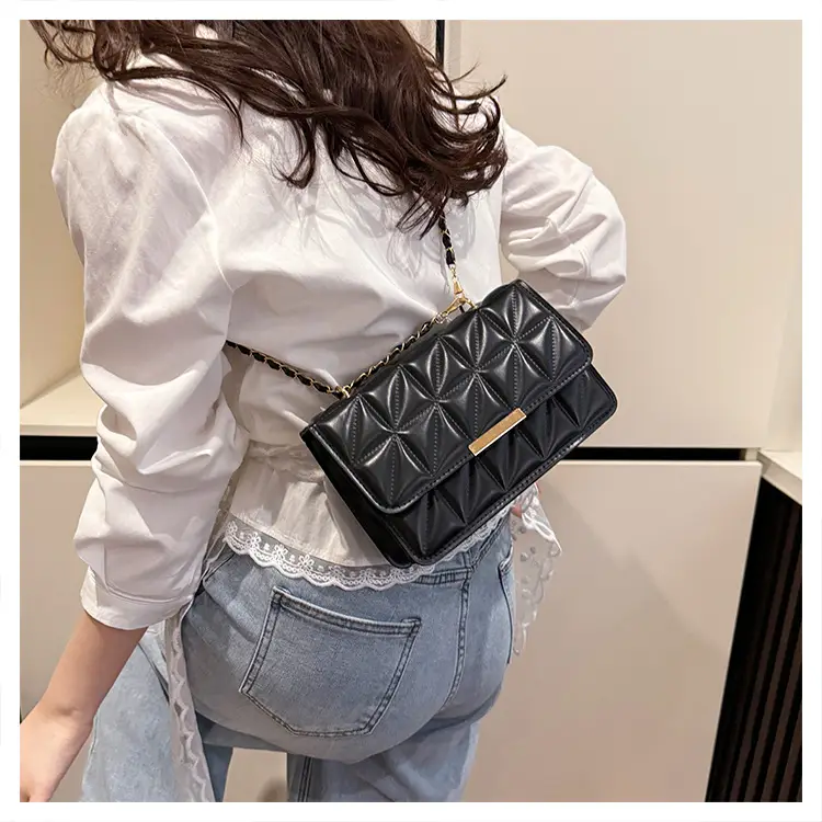 Pink Quilted Chain Shoulder Bag for Women 2025 — feature 16