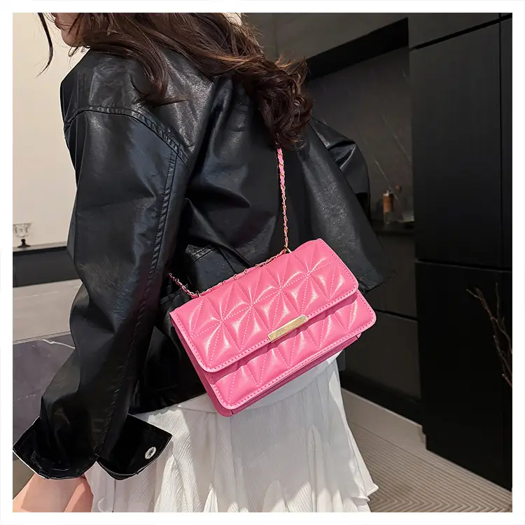Pink Quilted Chain Shoulder Bag for Women 2025 — feature 17