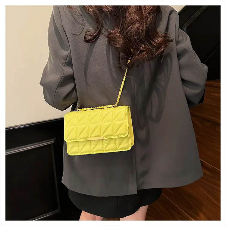 Pink Quilted Chain Shoulder Bag for Women 2025 — feature 21
