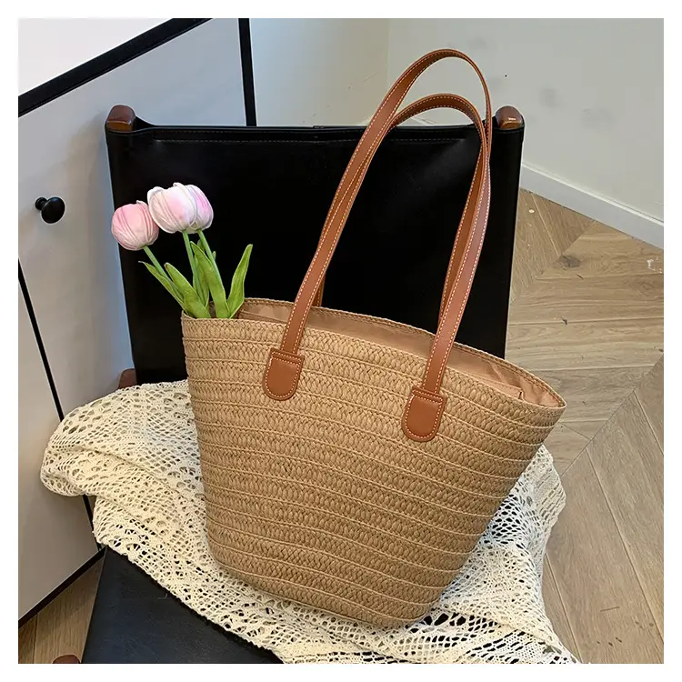 Large Straw Woven Bucket Bag for Beach Vacation & Travel — feature 17