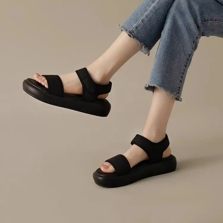 Women Black Flat Sandals Sports Beach 2025 — feature 5