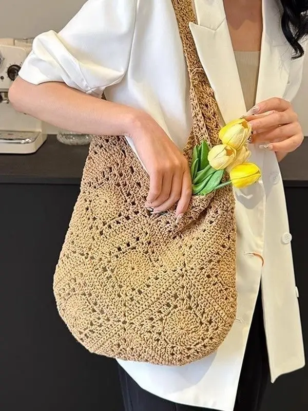 Women's Woven Shoulder Bag Large Capacity Lazy Style 2025