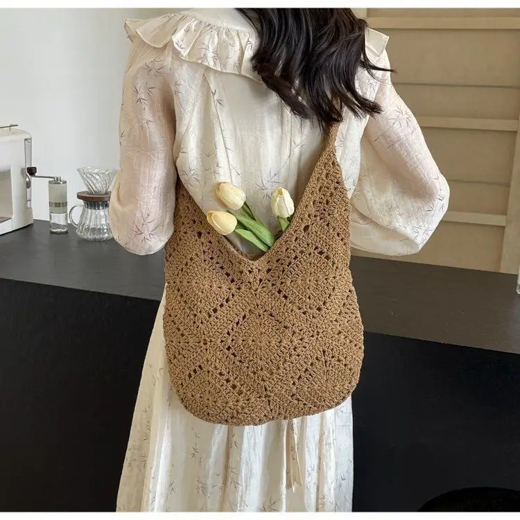 Women's Woven Shoulder Bag Large Capacity Lazy Style 2025 — feature 4
