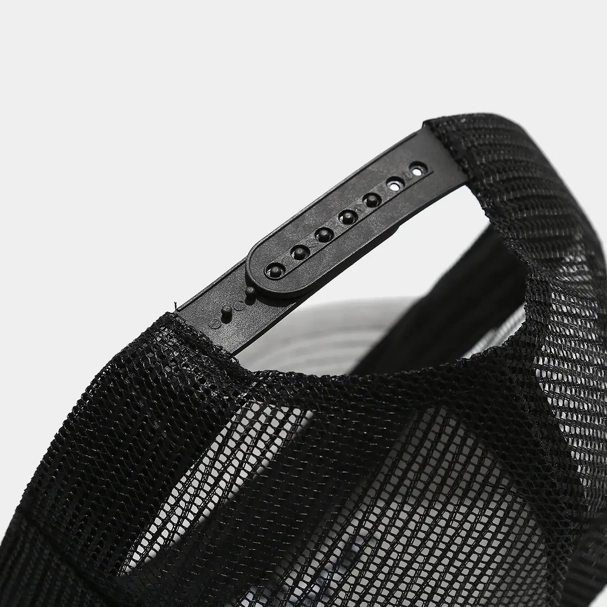Black Embroidered Mama Cap for Women Men Outdoor Sunscreen — feature 13