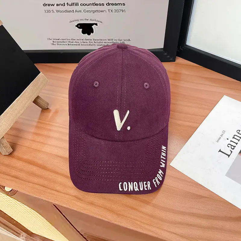 Women's White V-Embroidered Baseball Cap Summer