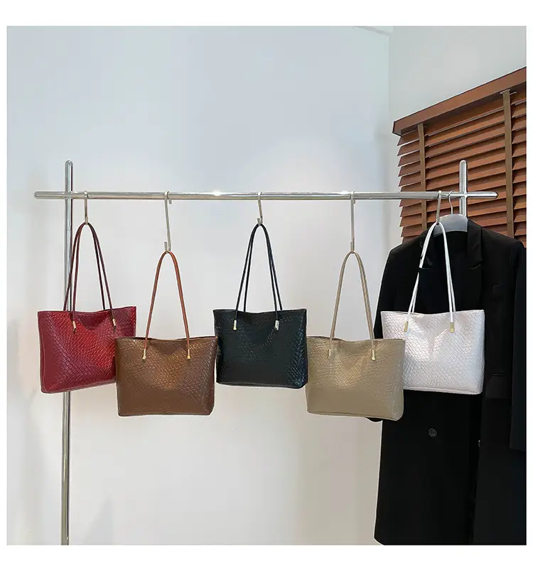 Women Textured Woven Shoulder Bag White 2025 — feature 26
