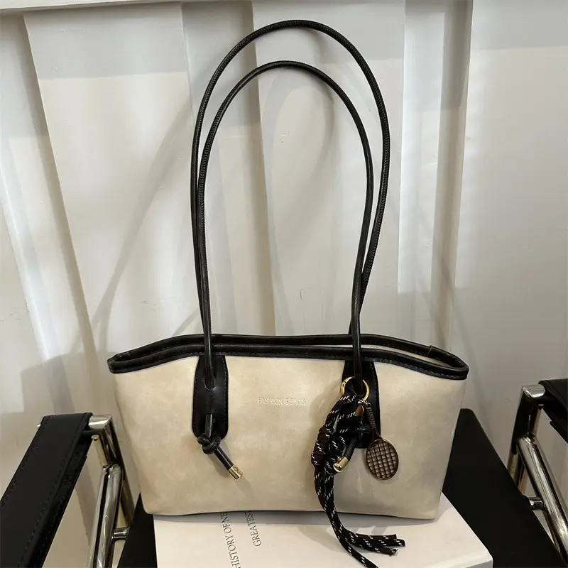 Retro Brown Leather Tote Bag for Women 2025 Spring Commute - Image 12